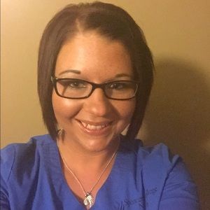 Meet your Posher, Jillian