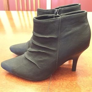 Black Pointed Toe Booties-PRICE REDUCED!