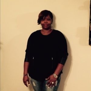 Meet your Posher, Lisa