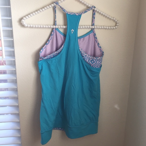 Ivivva double dutch tank - Picture 2 of 4