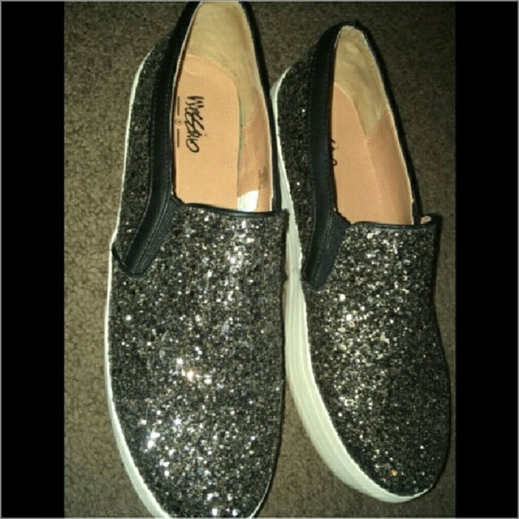 Mossimo glittered sparkly slip on shoes