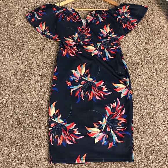Floral off shoulder dress - Picture 5 of 6