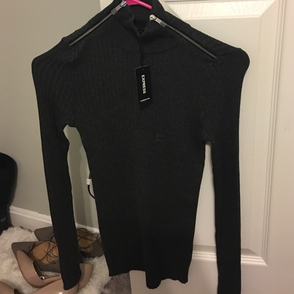 NWT. Express zip up turtleneck. Dark Grey.