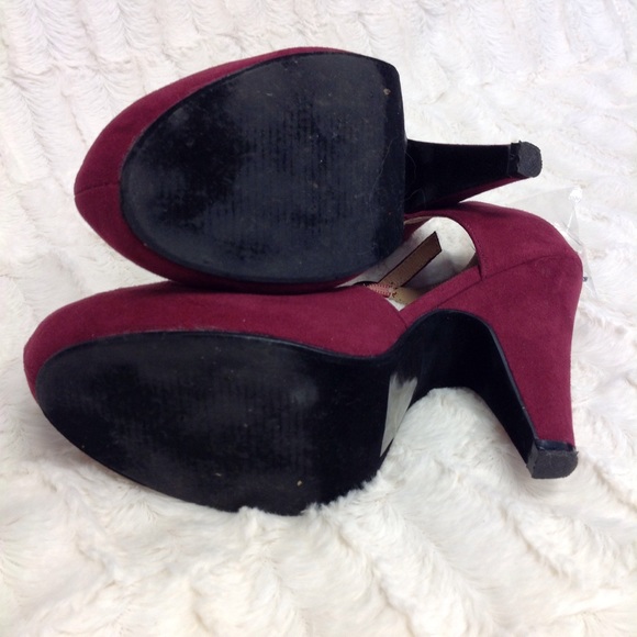 GRAHAM STREET SHOE CO. Heels O35 - Picture 4 of 4