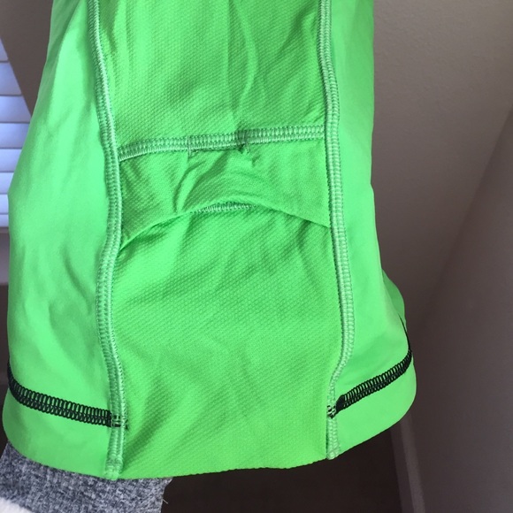 Lululemon Color Block Tank top - Picture 3 of 4