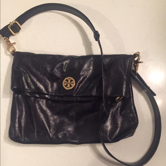 Tory Burch Handbags - Tory Burch cross-body black bag - like new