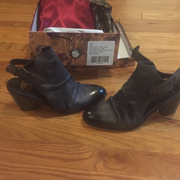 ghost Shoes - Ghost made in Italy NWOT!!!