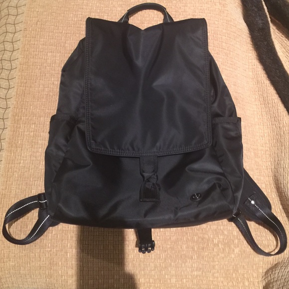 🌺sold🌺Lululemon rise and shine backpack