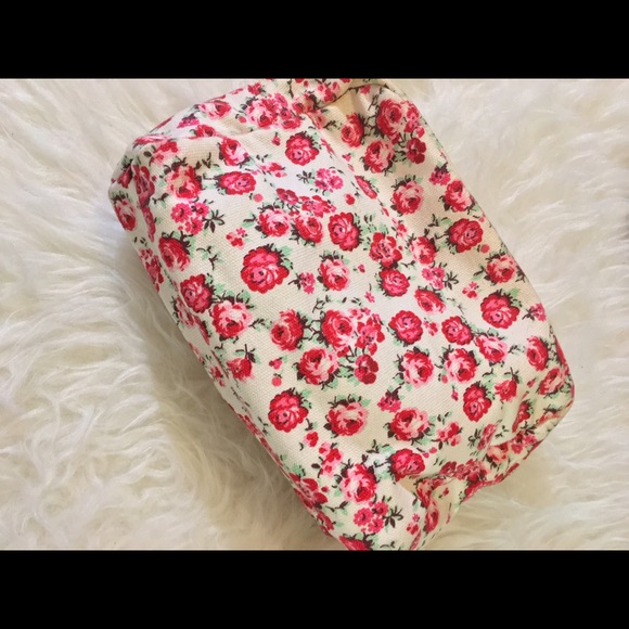 Forever 21 floral makeup bag