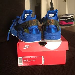 LA Air Huarache Run