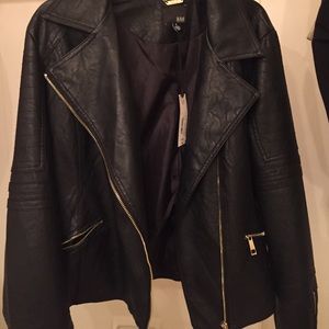 Faux Leather jacket. XL new with tags.