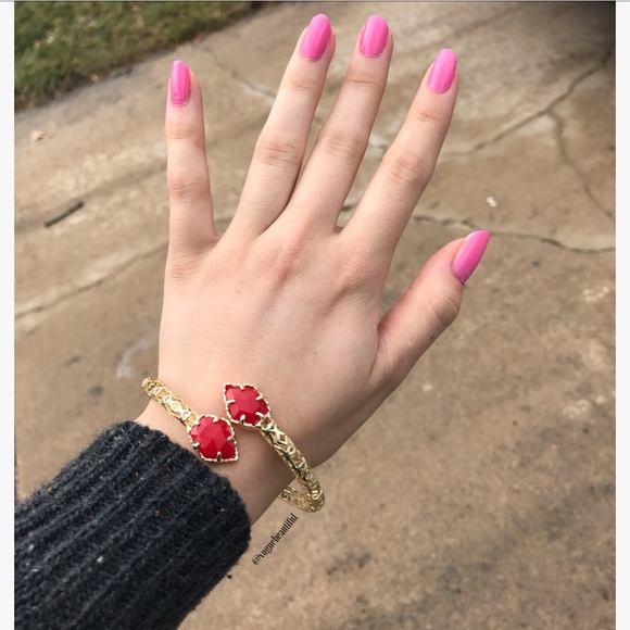 Jewelry - Gorgeous Red & Gold Bracelet