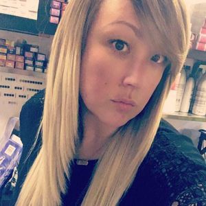 Meet your Posher, Alexis