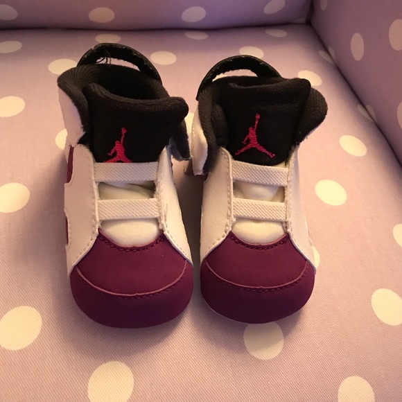 Baby/crib shoe