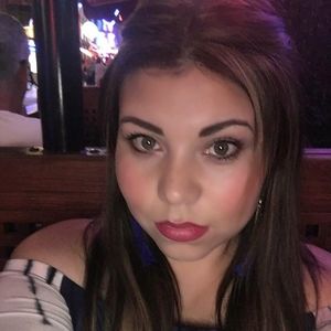 Meet your Posher, Carolina