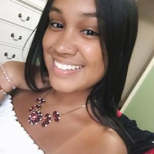 Meet your Posher, Emely