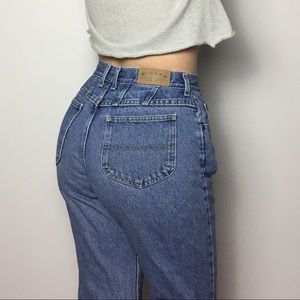 Mom jeans