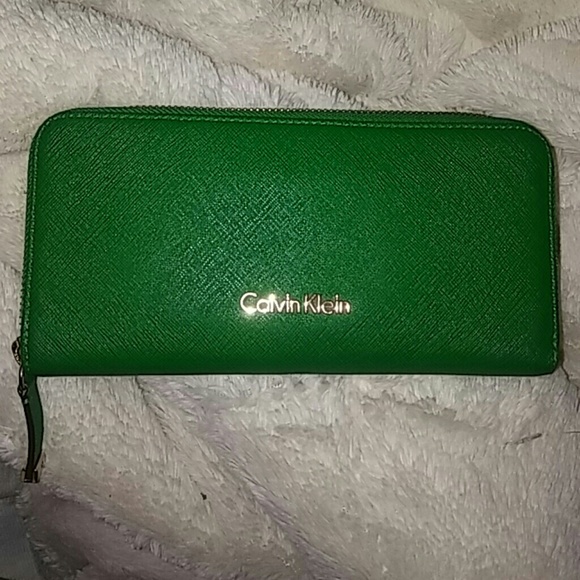Kelly Green Calvin Klein Wallet