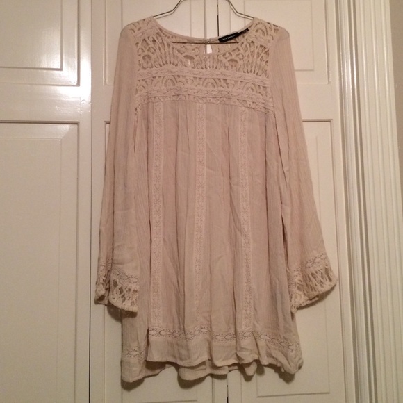 Long sleeve lacy dress
