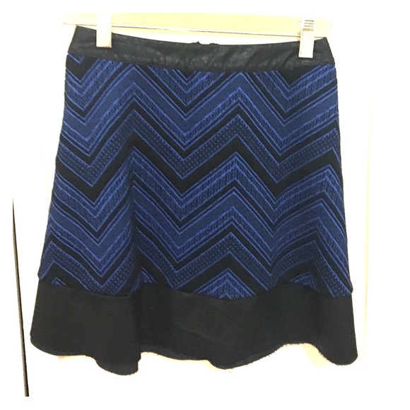 Candies blue and black skirt
