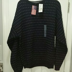 Bill Blass sweater nwt