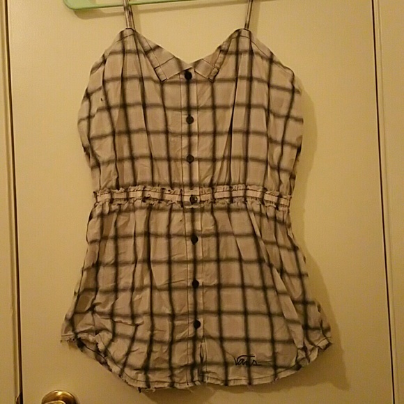VANS tank.