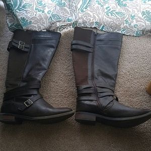 *1 day flash sale*Torrid size 9, rider boots