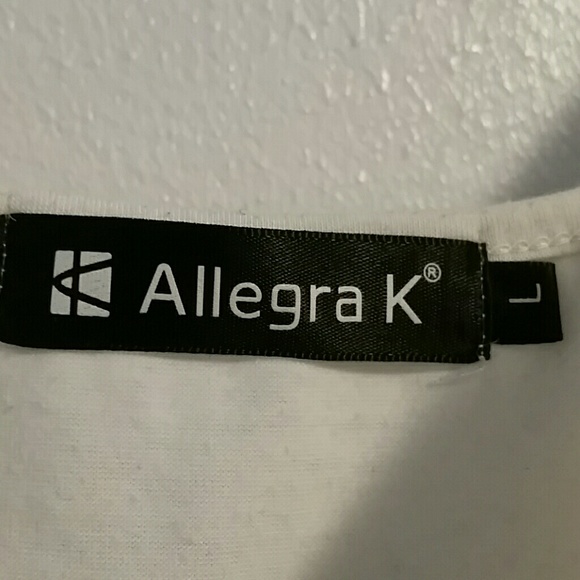 White Cold Shoulder T shirt - Picture 4 of 4