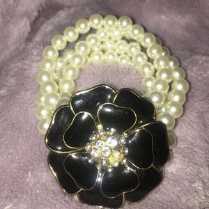 Purl flower bracelet