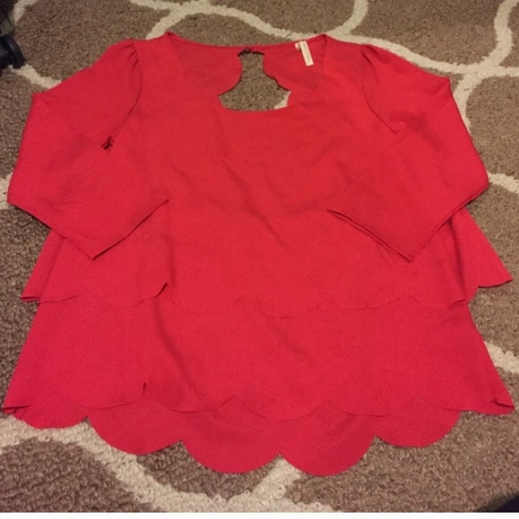 Open back scallop top