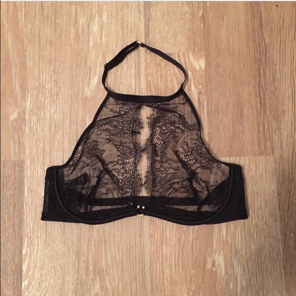 Victoria's Secret Bra - Picture 1 of 3