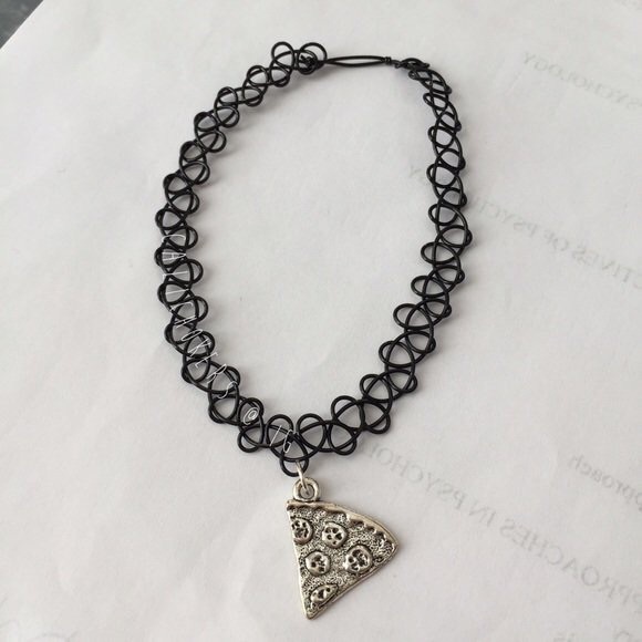 🍕 Pizza Tattoo Choker + Freebies 🍕 - Picture 1 of 1