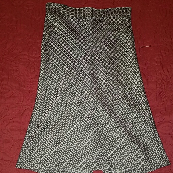 Classy pencil skirt