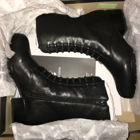 BRAND NEW Corso como leather boots