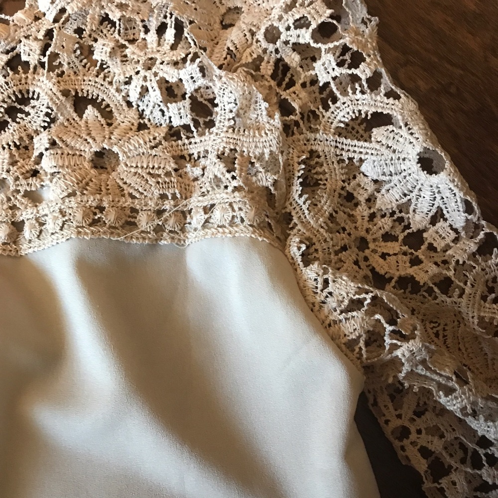 πKhaki Lace Baby Doll Top Medium - Picture 5 of 5