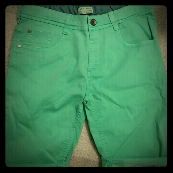Zara boys knee length shorts