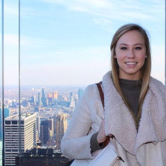Meet your Posher, Anna