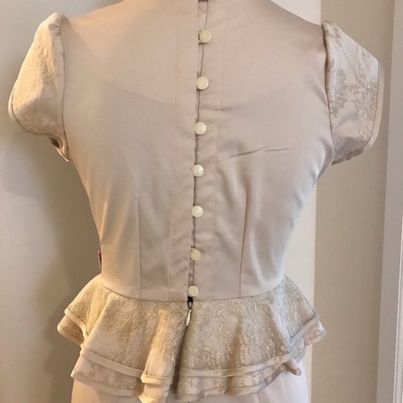 Dress - Picture 3 of 4