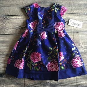 Pippa & Julie Dresses - NWT Pippa & Julie Floral Selina Dress Pippa & Julie Dresses - NWT Pippa & Julie Floral Selina Dress