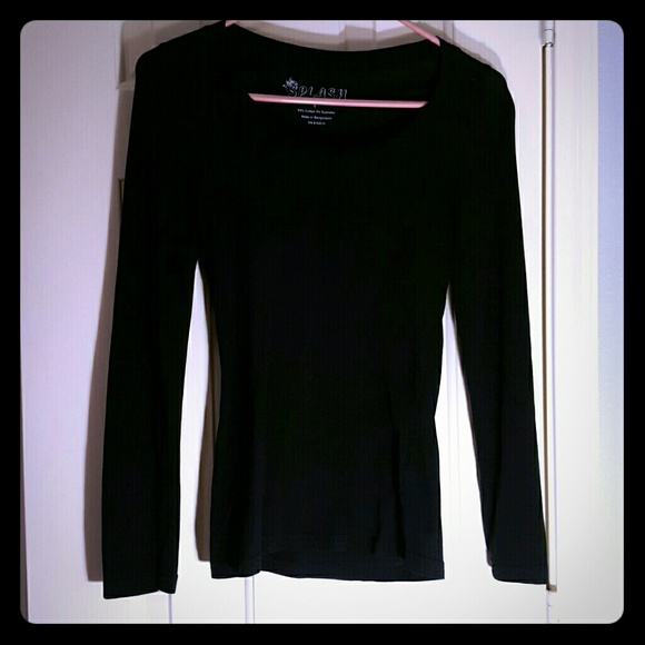 👑 3/$12 Black long sleeve shirt sz small