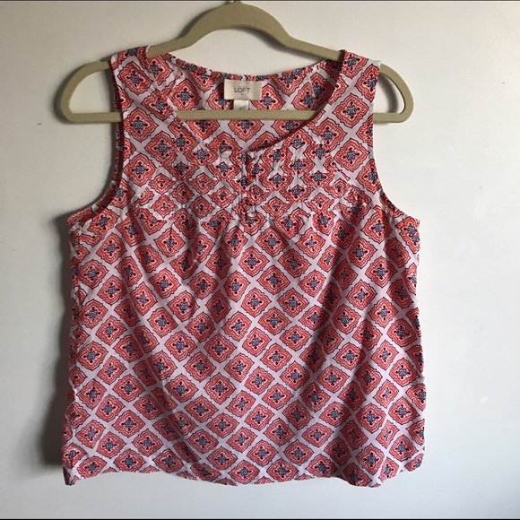 A.T LOFT Sleeveless Top / Tank - Picture 2 of 4