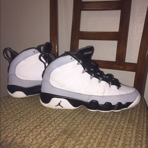 Air Jordan Retro 9 "Barons"