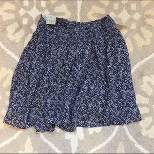 Old navy blue with white stars skirt