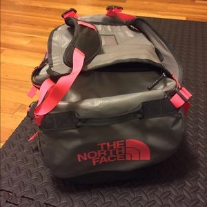 North Face base camp duffel medium