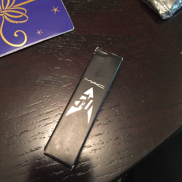 limited Edition star trek lipstick