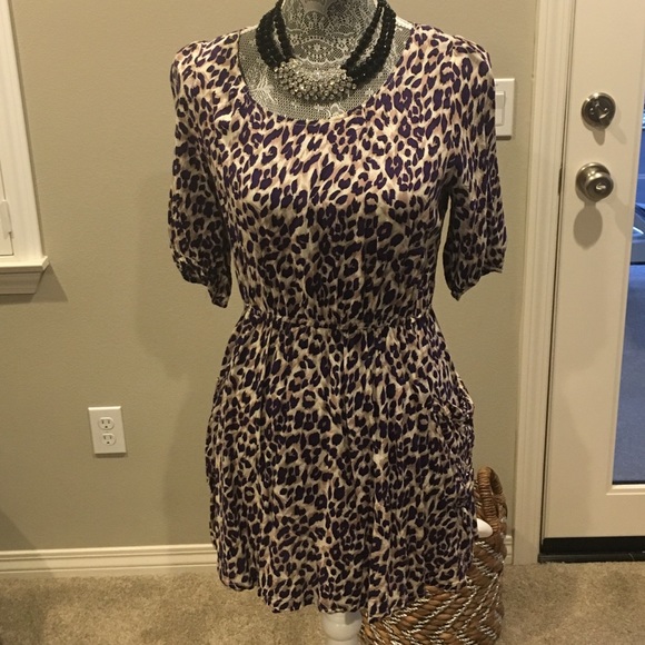 Animal Print Dress with Pockets - Picture 2 of 4