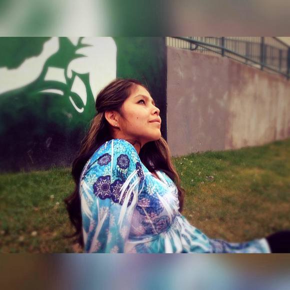 Meet your Posher, Ruth - Picture 1 of 1