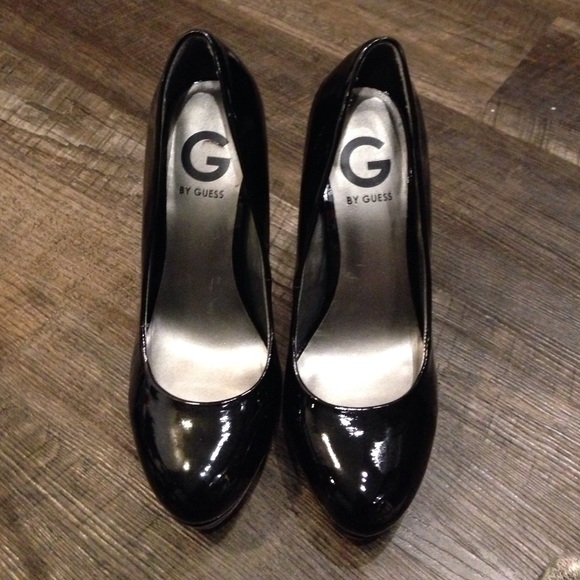 Guess pumps!