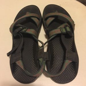 Women's chacos