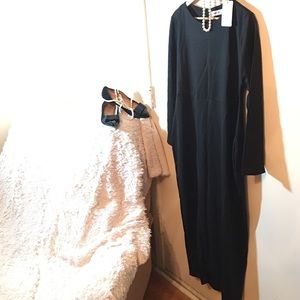 Black Formal Dress w Front Split n Back Zipper